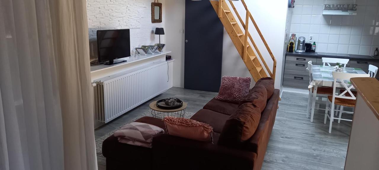 Chez Christelle Apartment Rochefort Luaran gambar